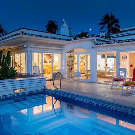 Villa Relaxing Heated Pool Luxurious Views Massage *