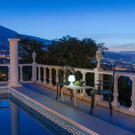 Relaxing Heated Pool Luxurious Views Massage Santa Ursula (Tenerife)